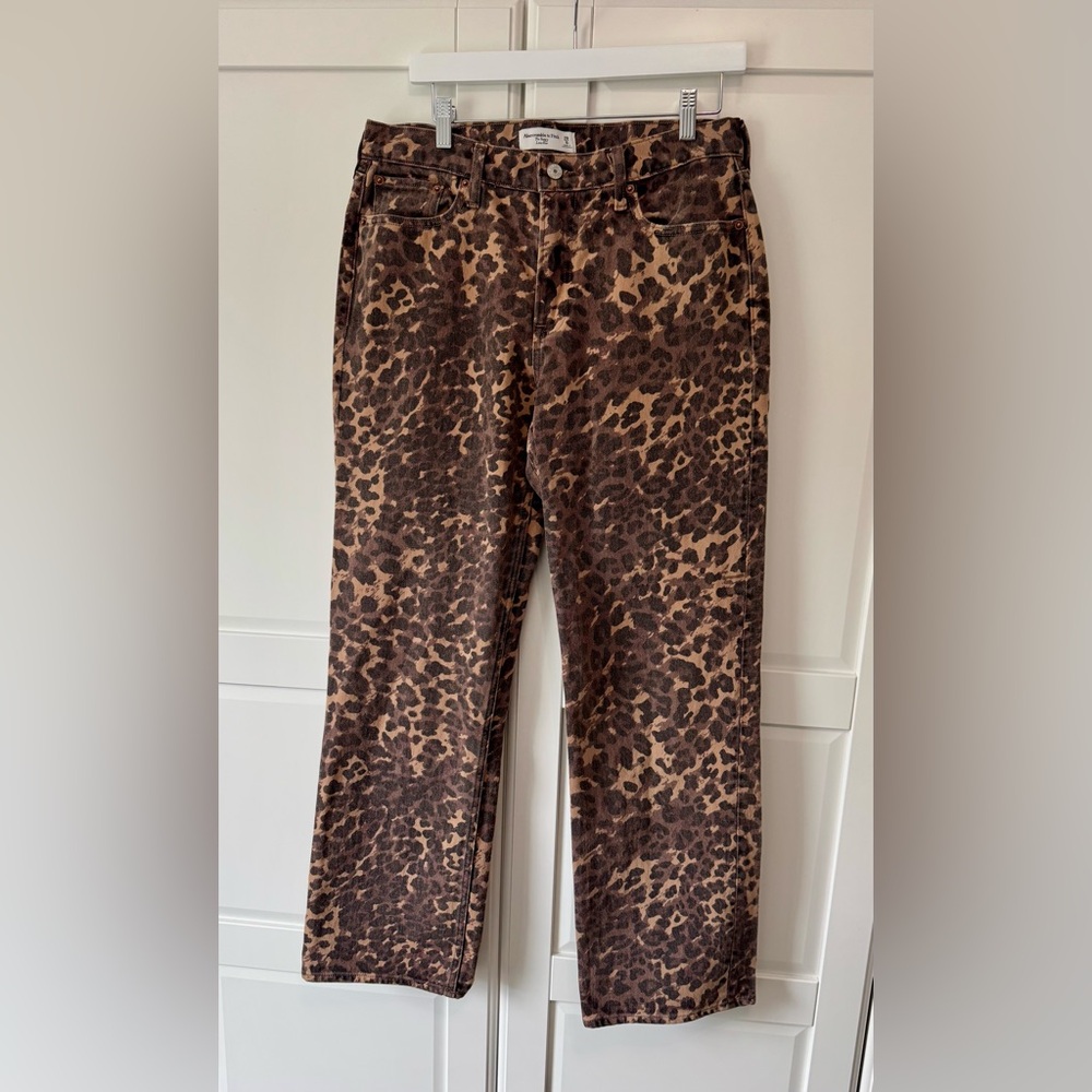 Abercrombie & Fitch Baggy Low Rise Leopard Print Jeans Size:29 - Picture 7 of 10